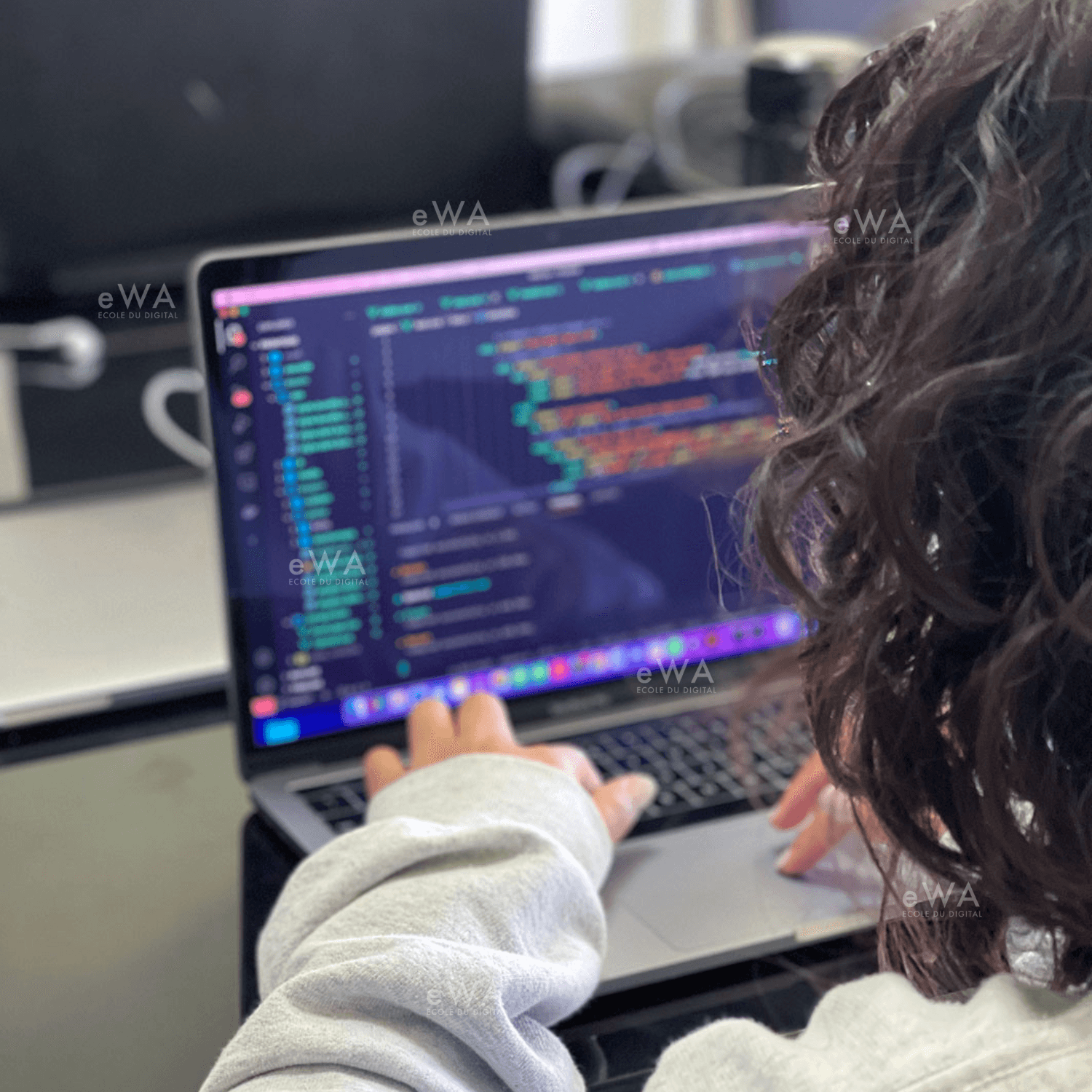 Étudiants en formation informatique