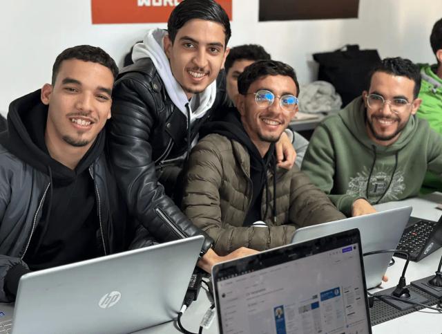 L'école du web avancé est une école de formation qui se consacre aux métiers du web en proposant des programmes de formation professionnelle de haut niveau. Les valeurs qui guident cette école sont l'innovation, l'ouverture, l'engagement et l'exigence.